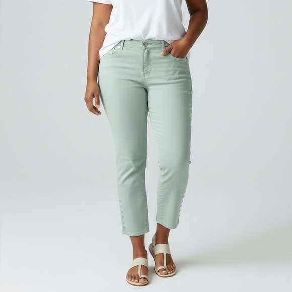 Chico's Denim - Chico's So Slimming Girlfriend Slim Leg Ankle Jeans Stretch